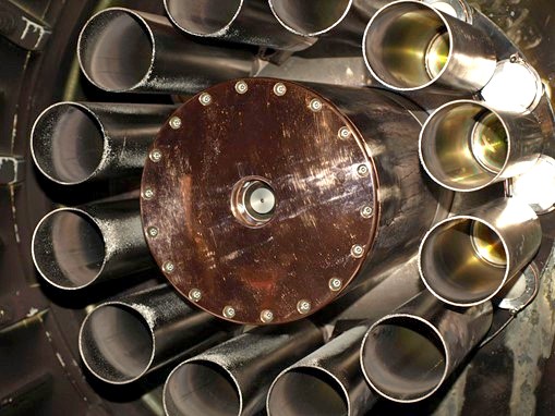 Elektrody generatora plazmy PF1000U 4