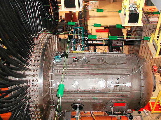 Komora eksperymentalna PF1000U 3x